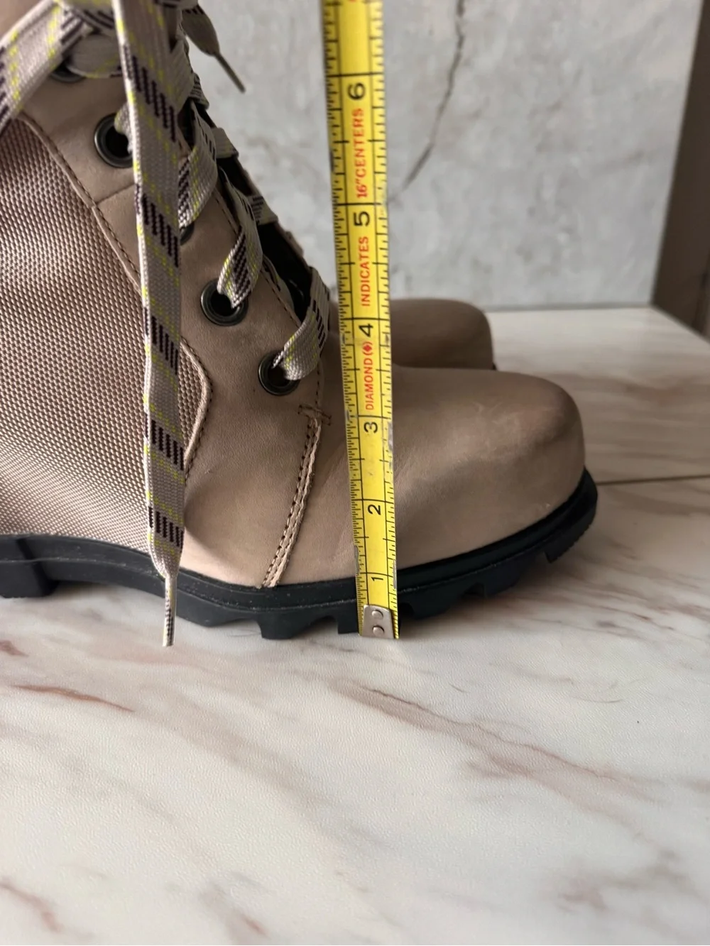 Sorel joan arctic